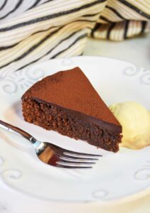 torta de chocolate de pascoa